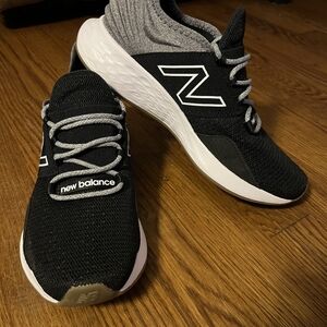 New Balance Black and Gray Sneakers Womens 10